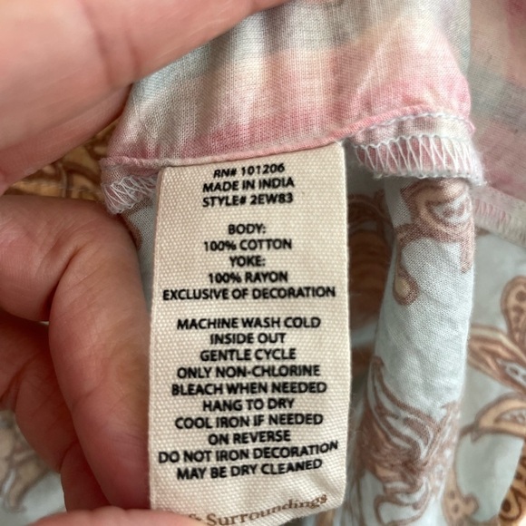 Soft Surroundings Mixed Print Long Sleeve Button Up Tunic Top Embroidered Size M - Picture 6 of 7